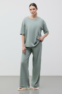 картинка Комплект футболка и брюки из гребенного хлопка от магазина Одежда+