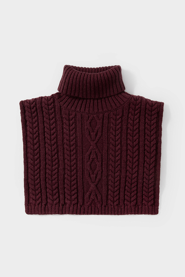 картинка Комлпект шапка и манишка от магазина Одежда+