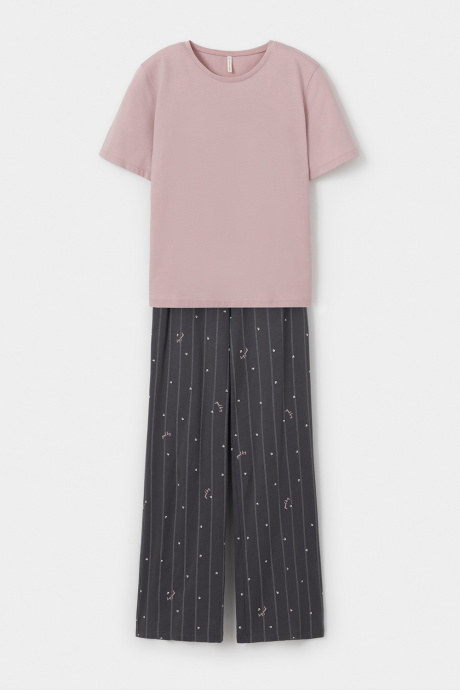 картинка Комплект футболка и брюки из гребенного хлопка от магазина Одежда+