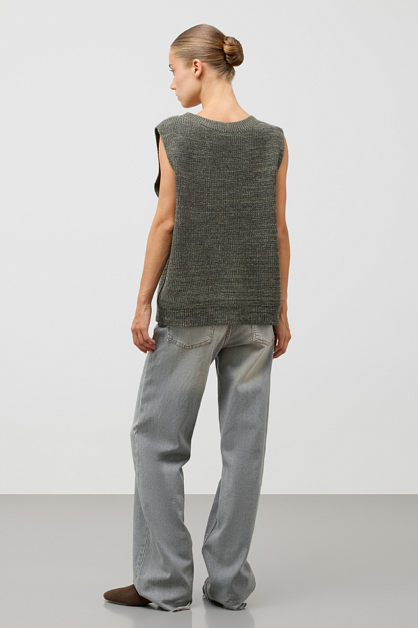 картинка Жилет от магазина Одежда+