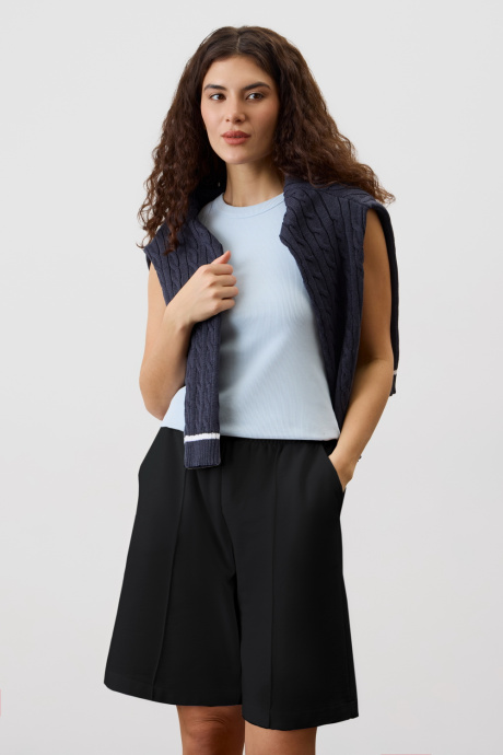 картинка Шорты со стрелками от магазина Одежда+