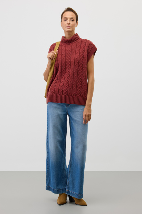 картинка Жилет от магазина Одежда+