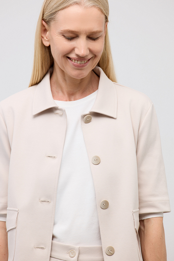 картинка Укороченный жакет из премиального трикотажа от магазина Одежда+