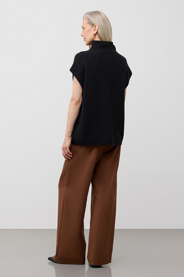 картинка Жилет от магазина Одежда+