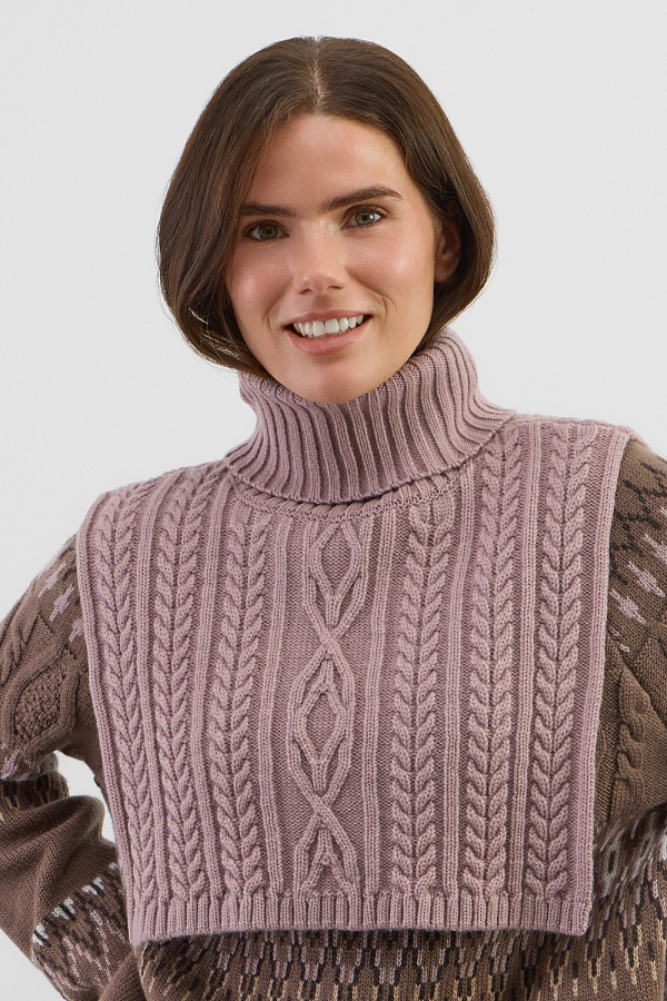 картинка Комлпект шапка и манишка от магазина Одежда+