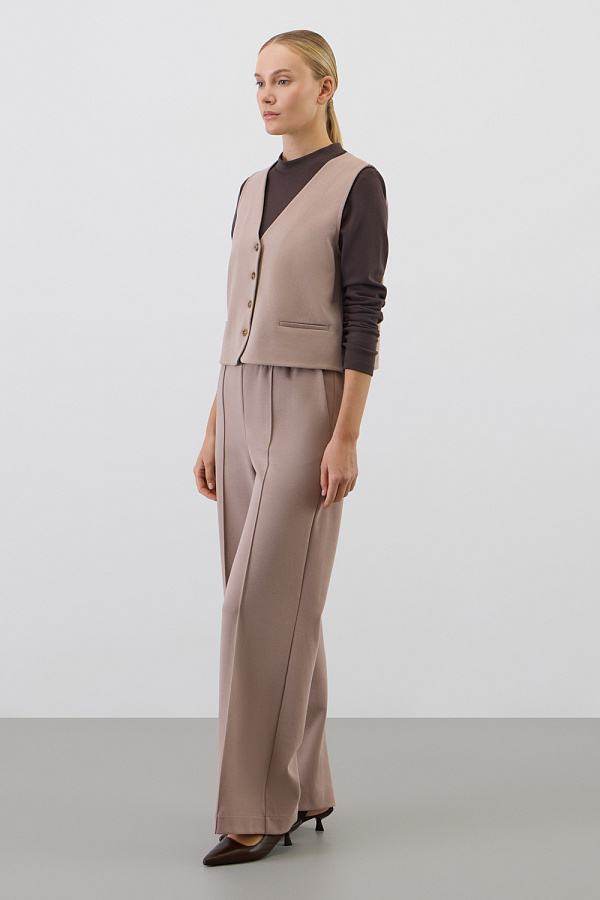 картинка Жилет от магазина Одежда+