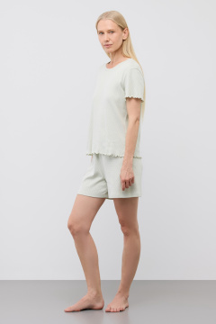 картинка Комплект футболка и шорты из ажурного хлопка от магазина Одежда+