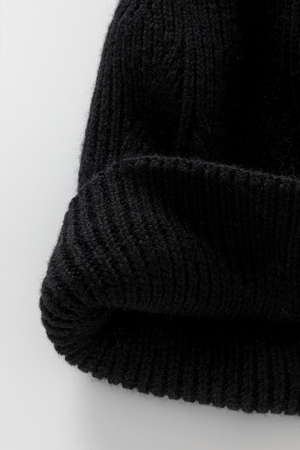 картинка Шапка вязаная от магазина Одежда+